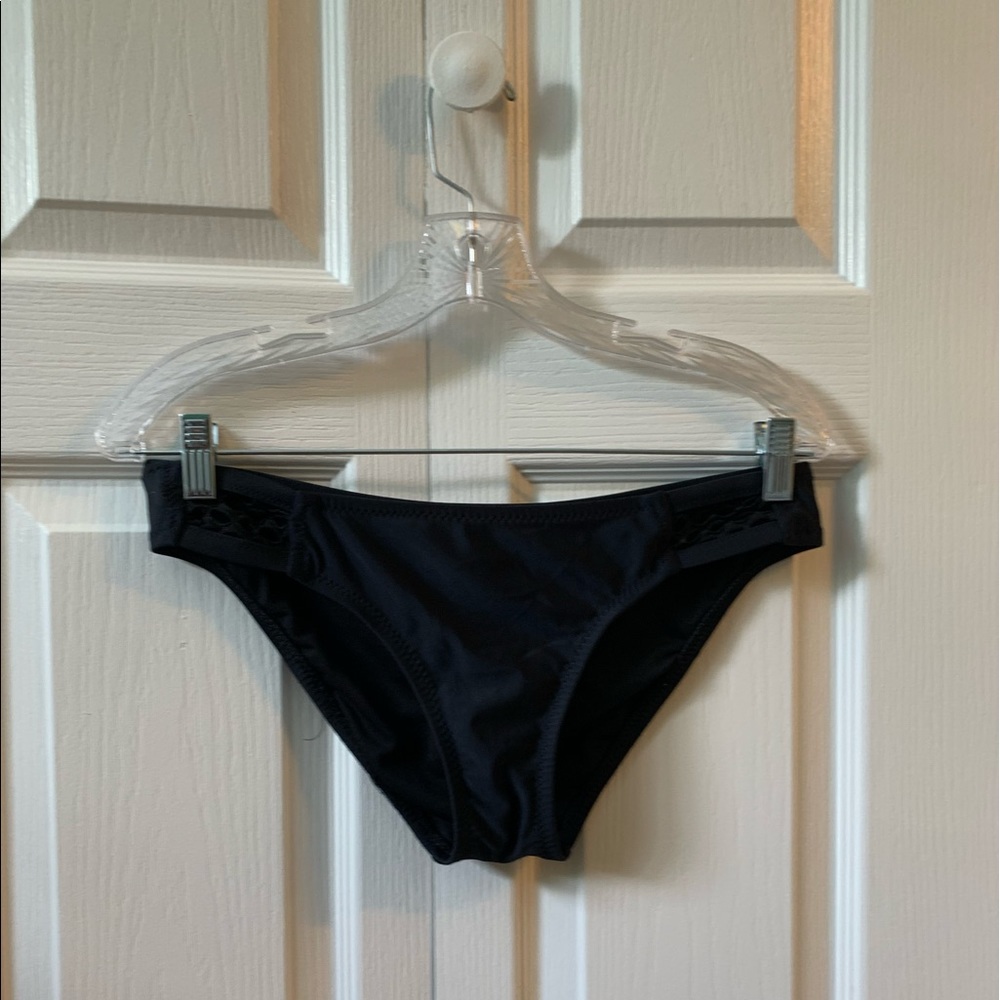 Bikini bottoms